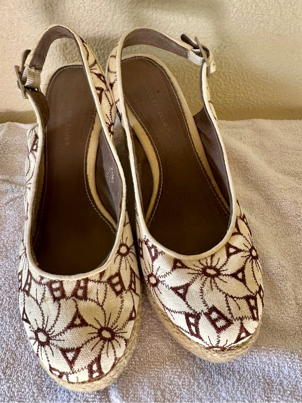 Wedge Espadrille Slingback Shoes in Cream and Brown
